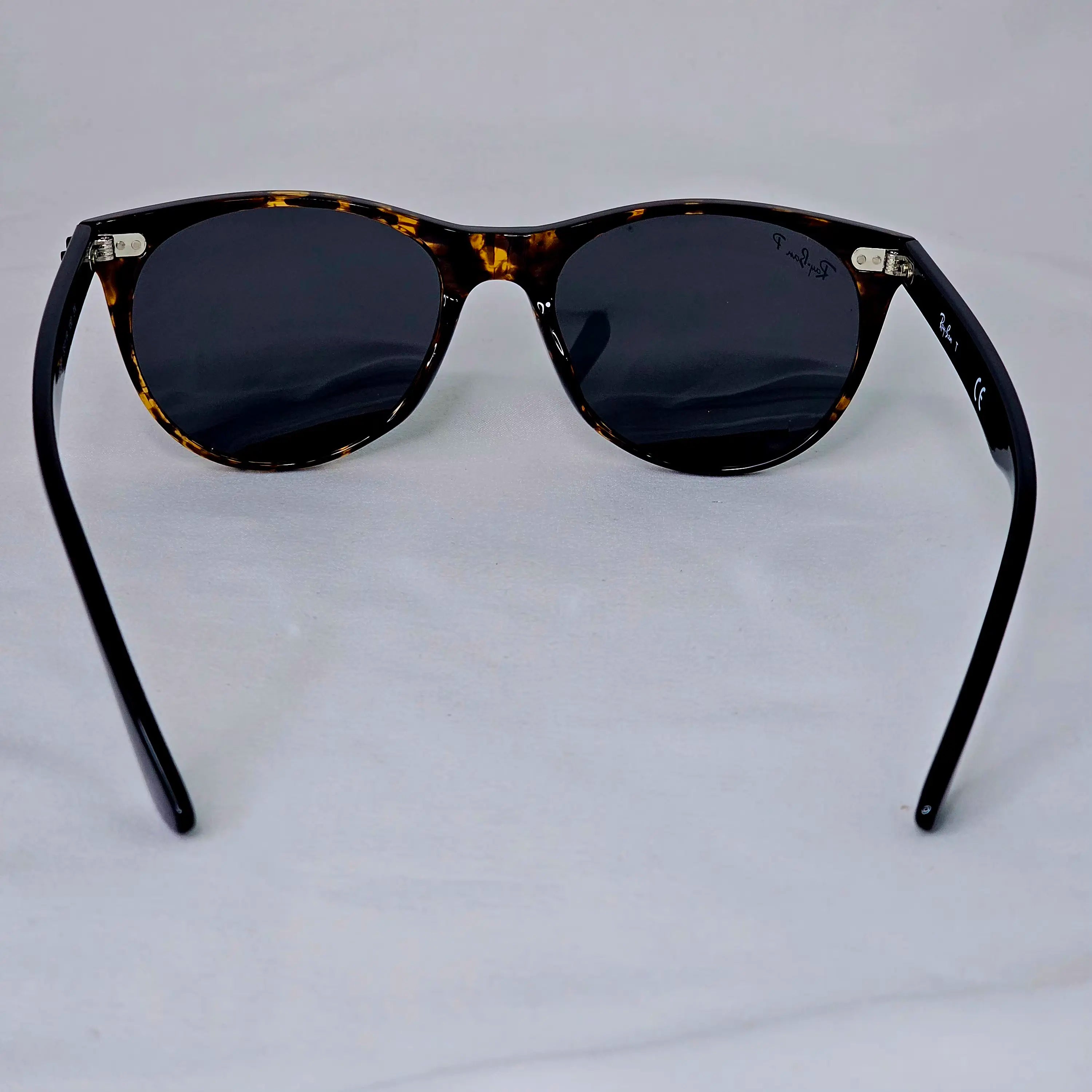 Ray-Ban RB 2185F Wayfarer II