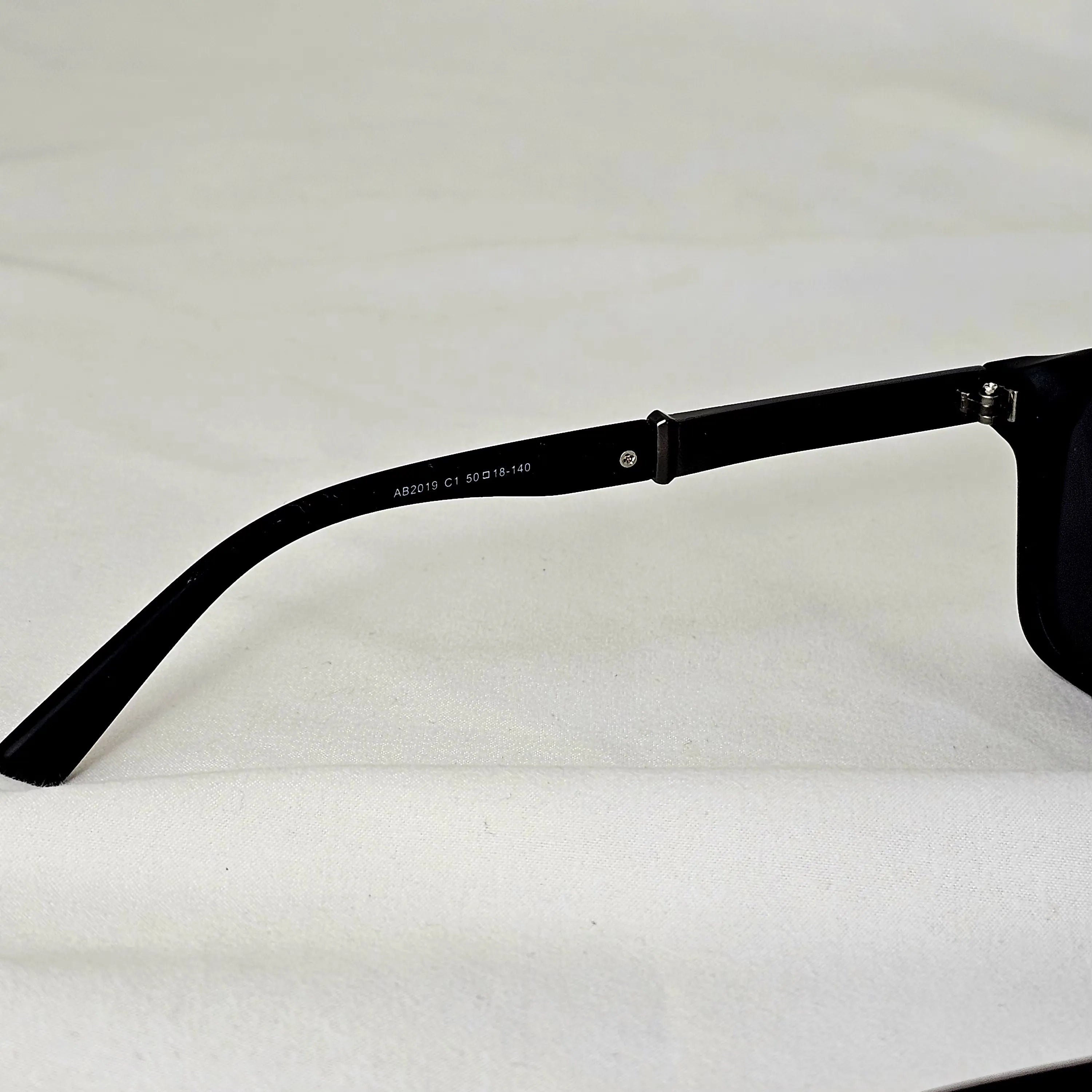 Maybach "The Diplomat" Style Square Sunglasses