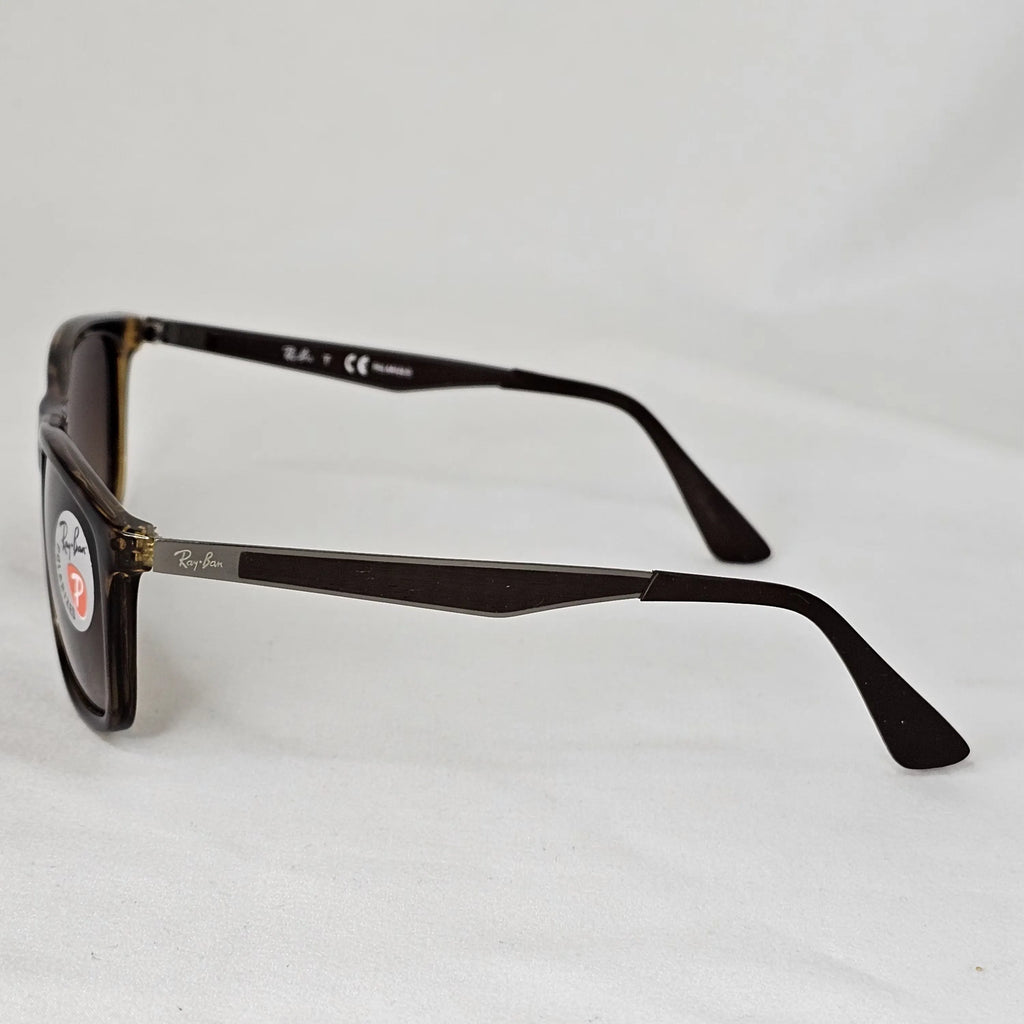 Ray-Ban RB4228F.