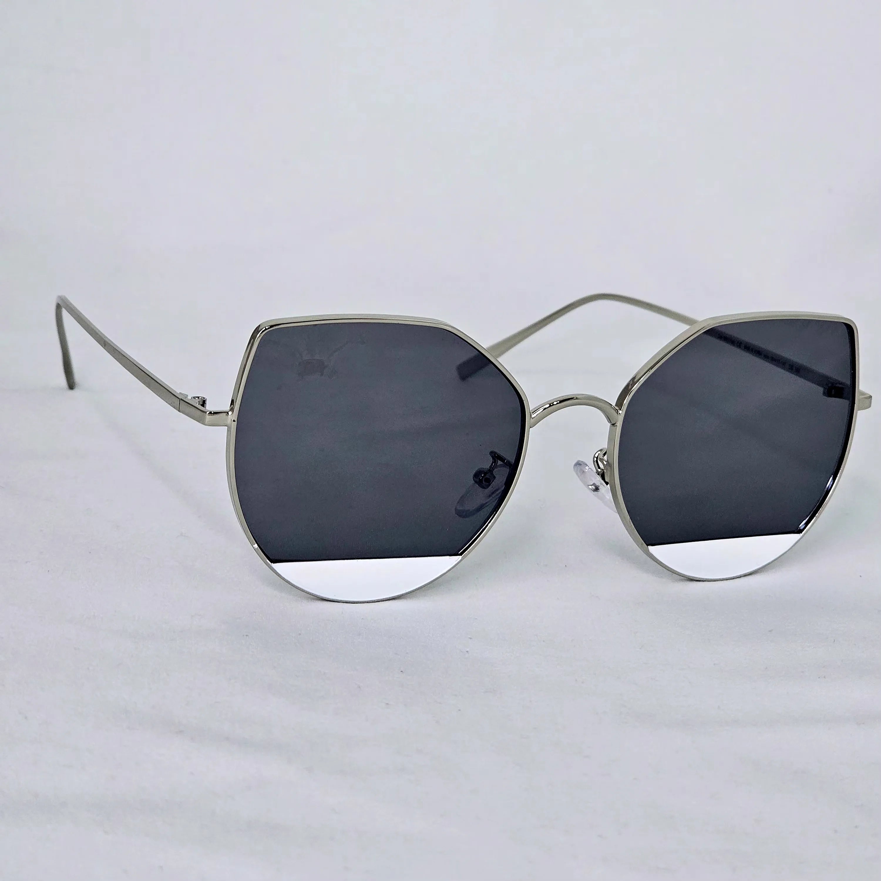 Gentle Monster US101 Sunglasses.
