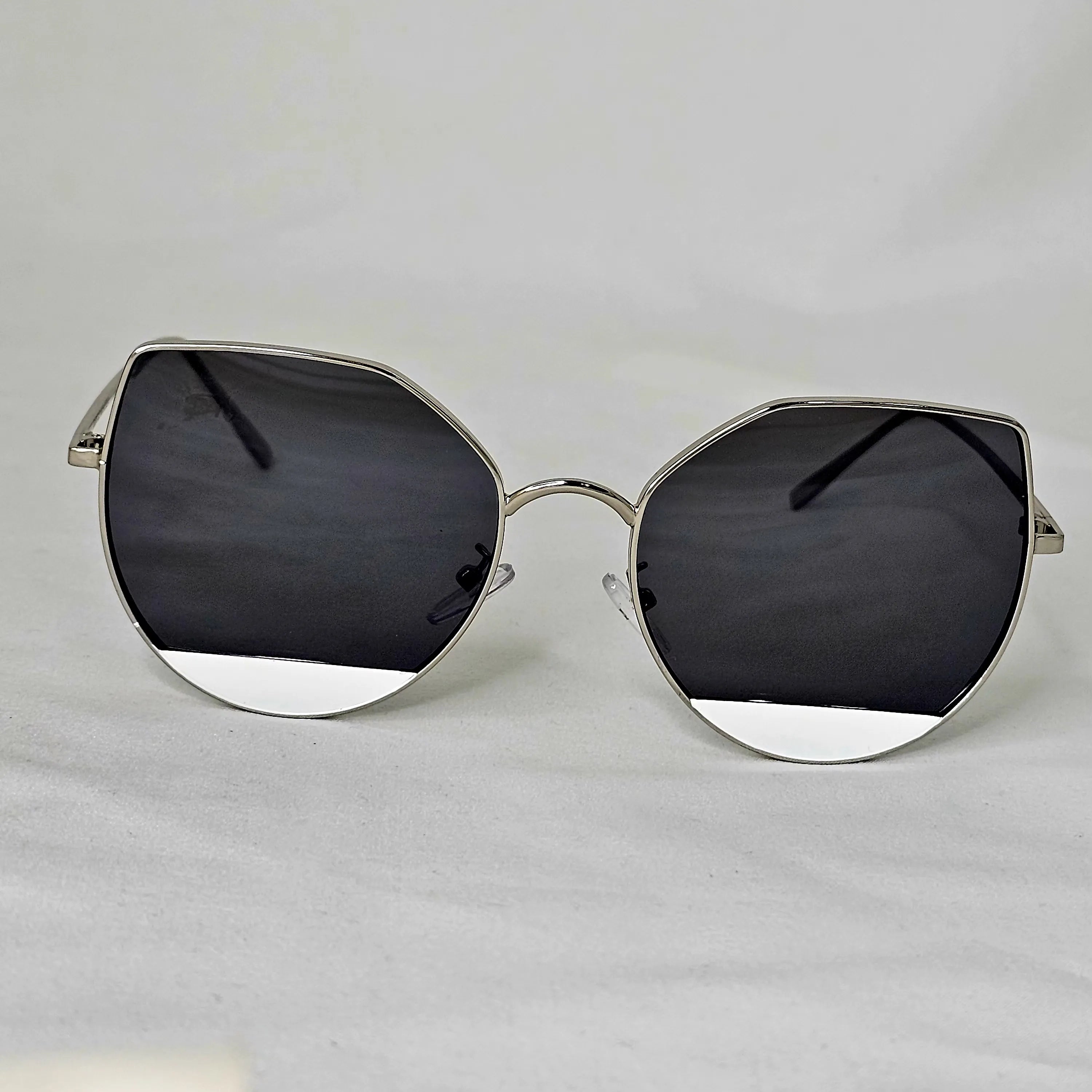 Gentle Monster US101 Sunglasses. Secondary image