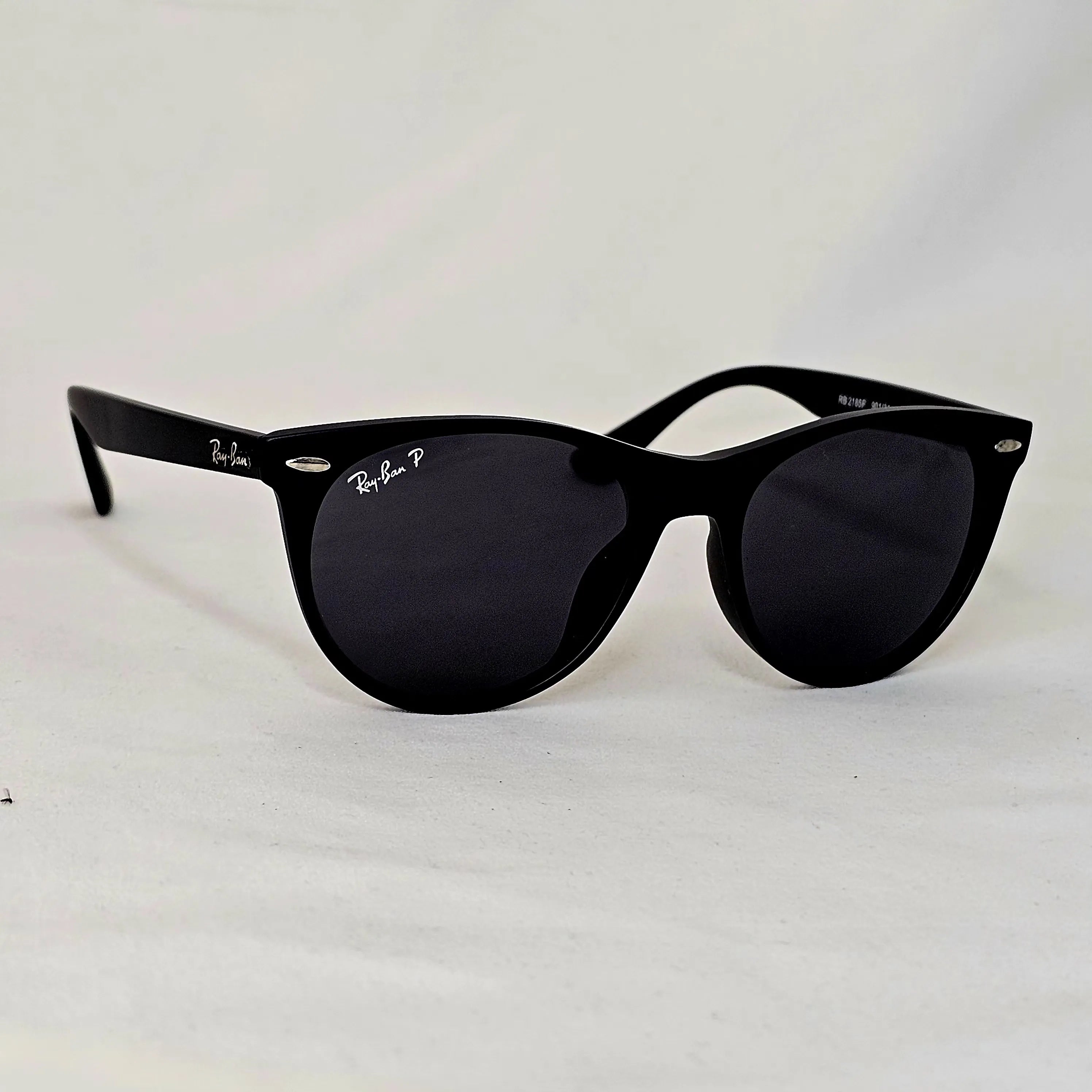 Ray-Ban RB 2185F Wayfarer II