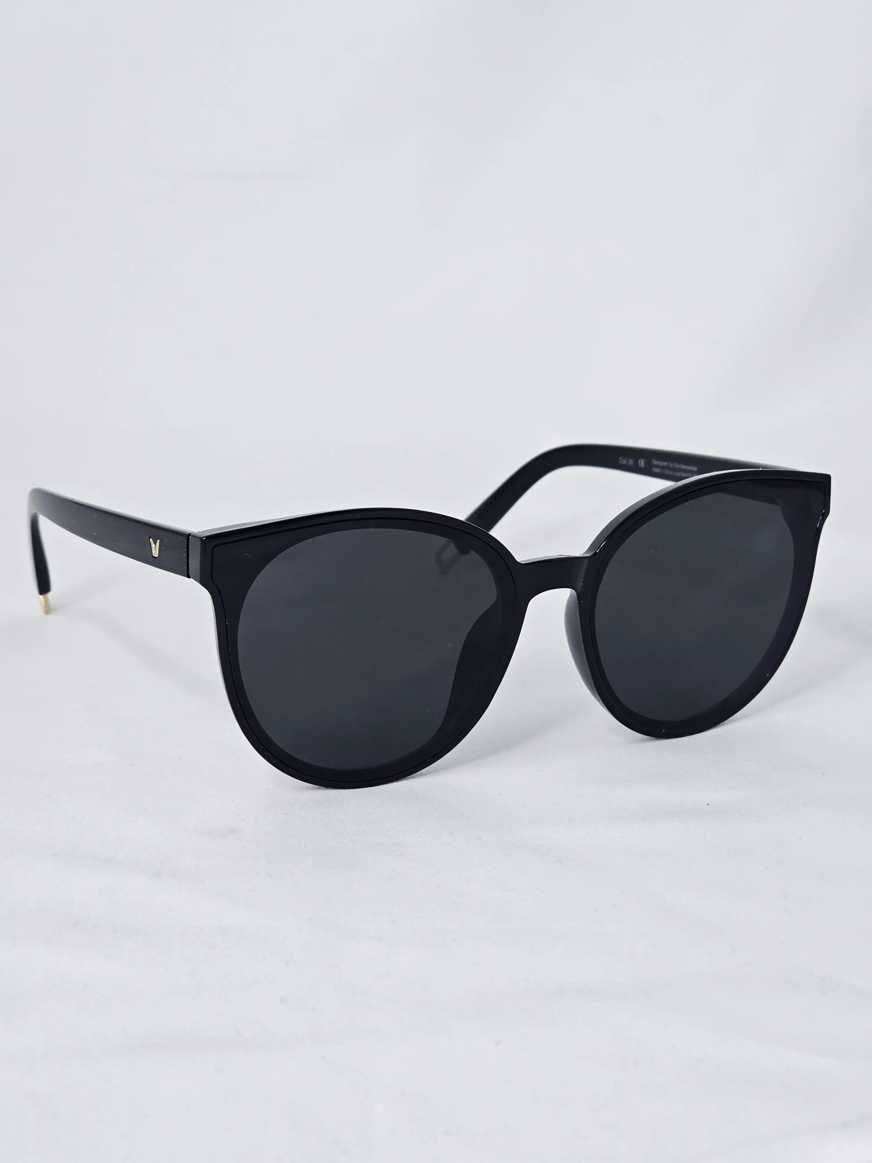 Gentle Monster Black Peter 01