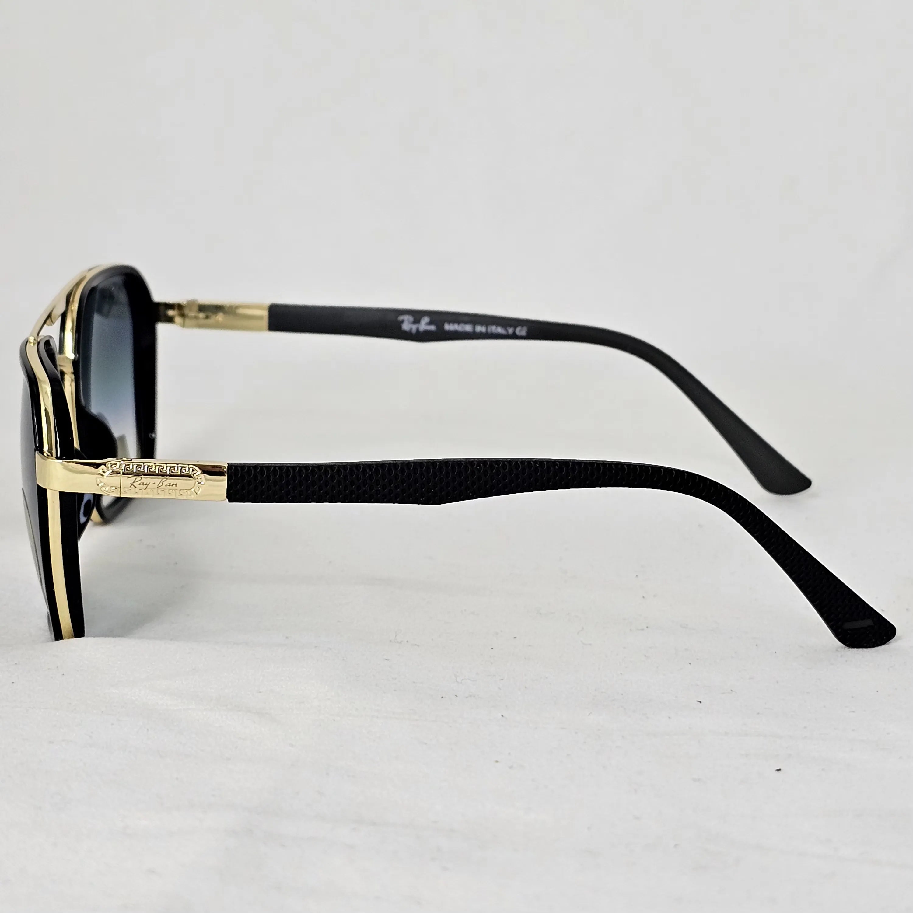 Ray-Ban Marshal (Diamond Hard Edition).
