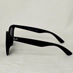 نظارة ري بان R4567 Polarized - تصميم "أوفر سايز" عصري بعدسات بولارايزد وحماية UV400