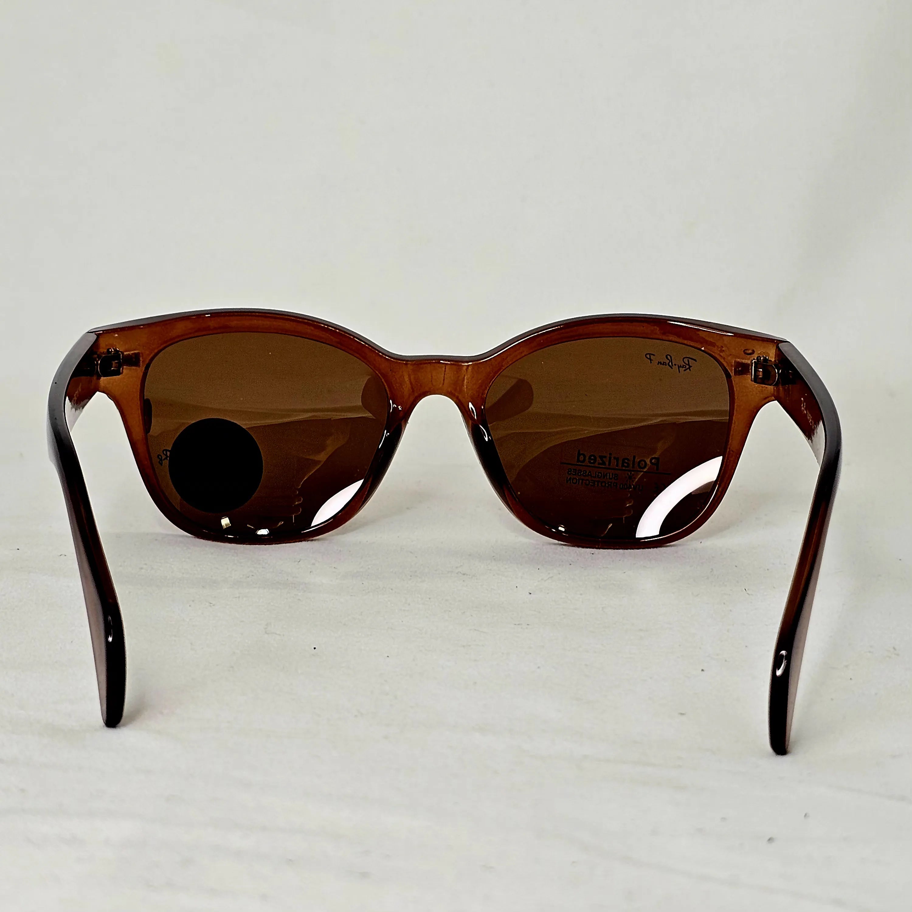 نظارة ري بان R4568 Polarized وي فاير