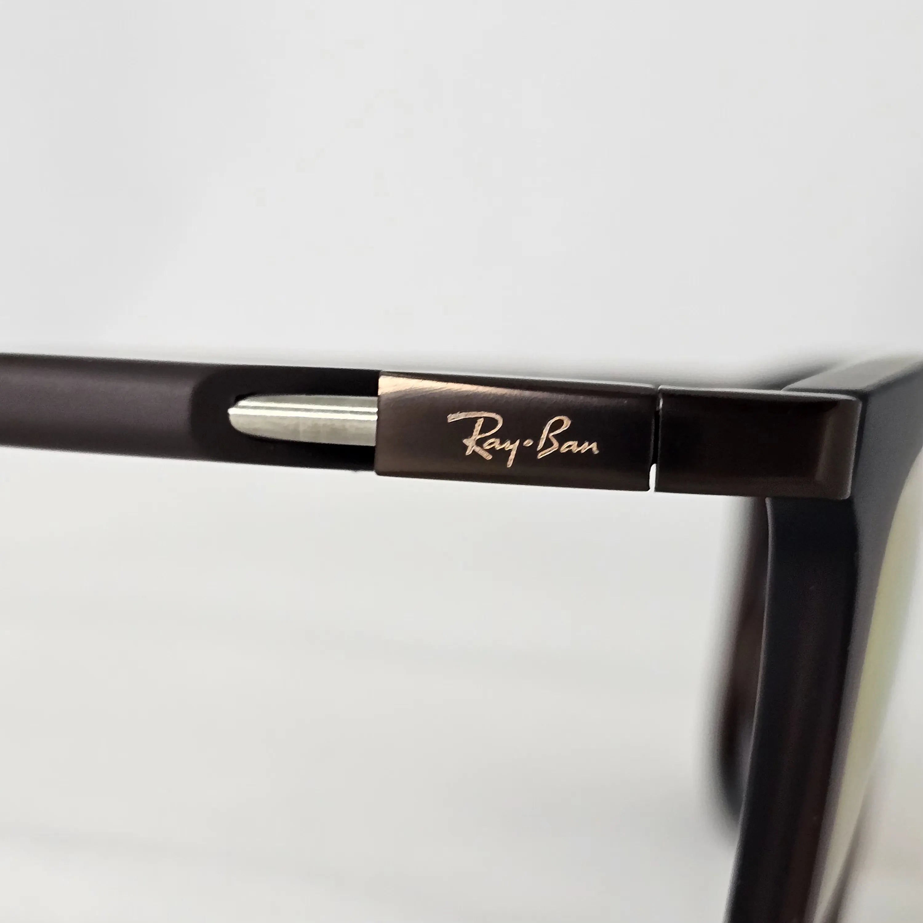 Ray-Ban Scuderia Ferrari