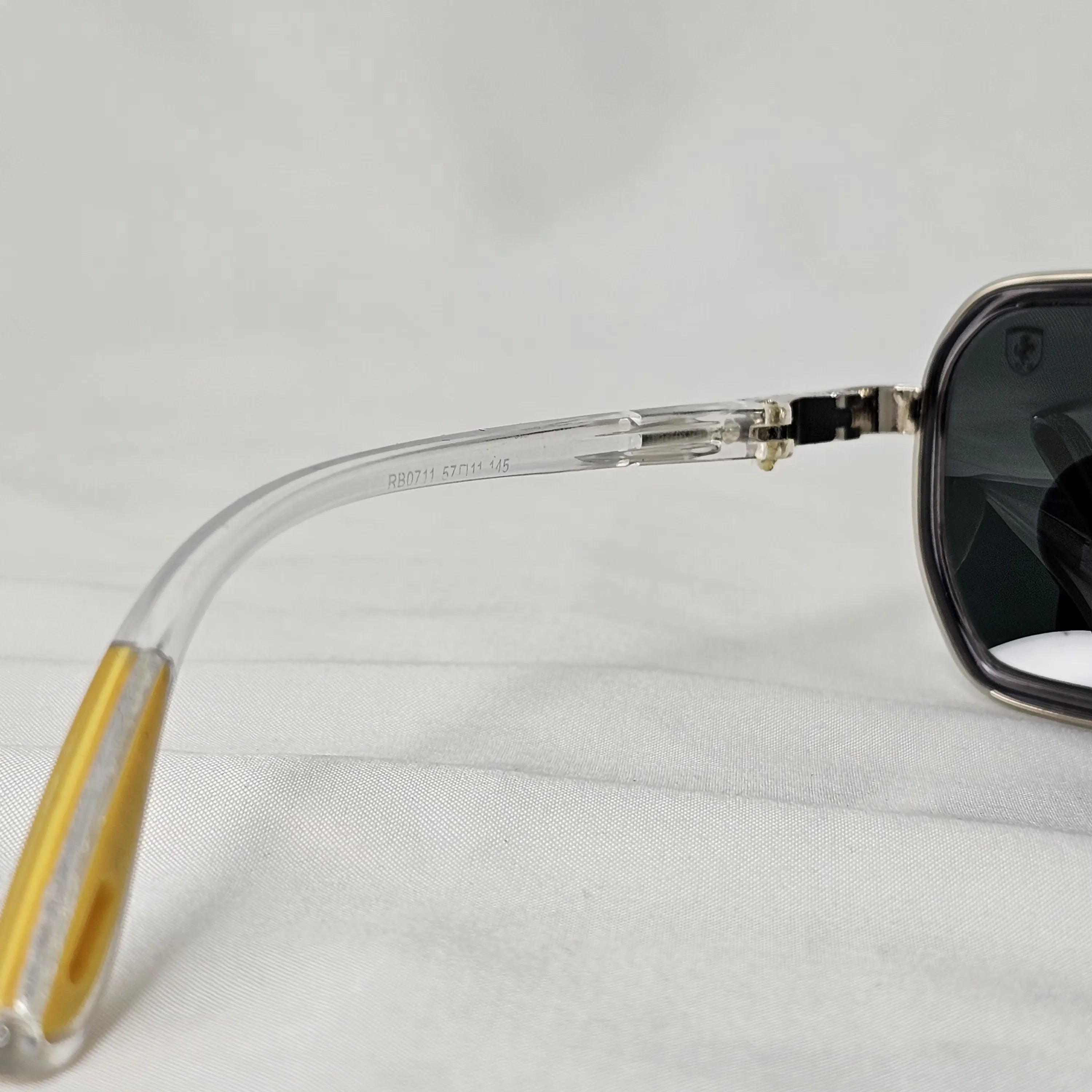 Ray-Ban HEXA Scuderia