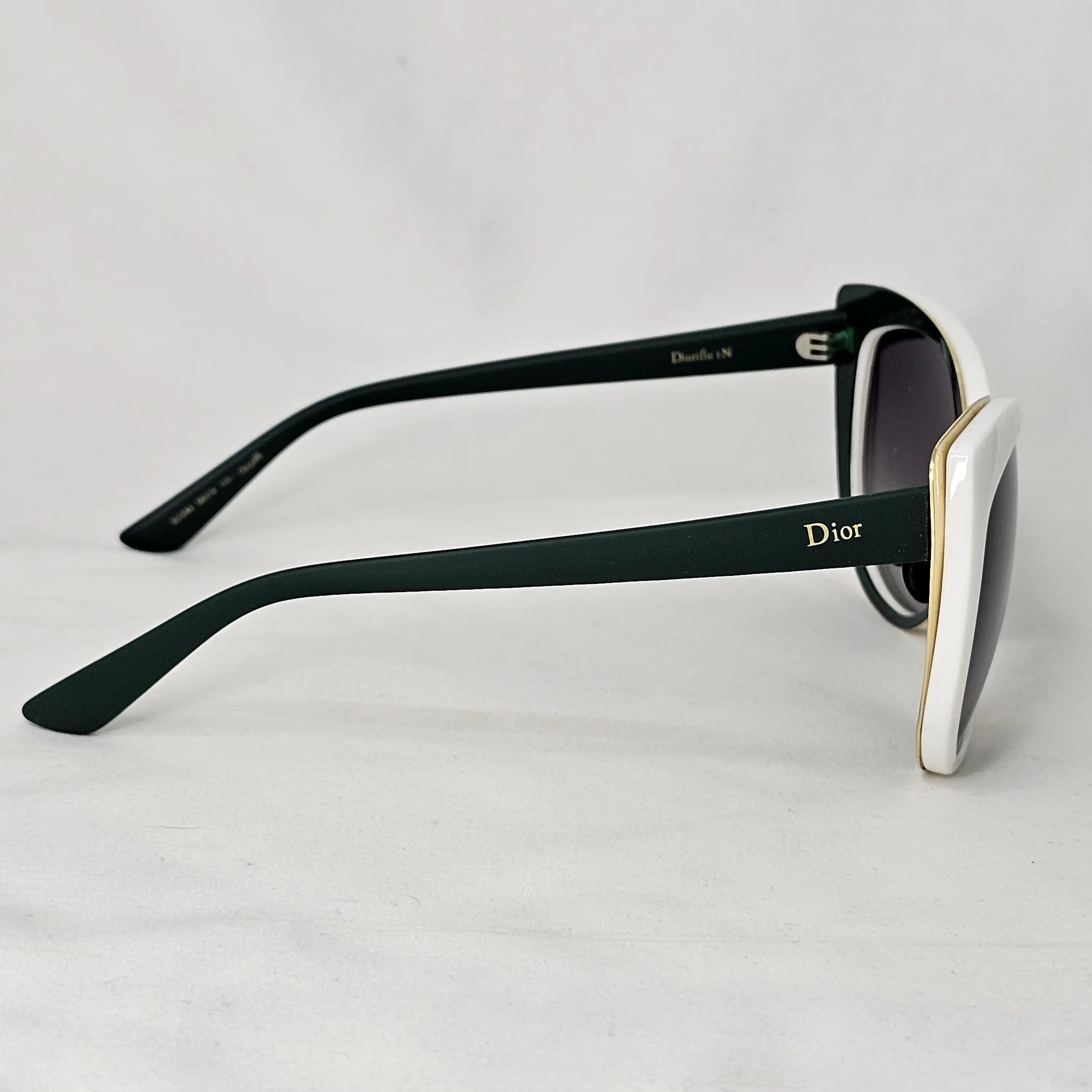 Dior Cat-Eye)
