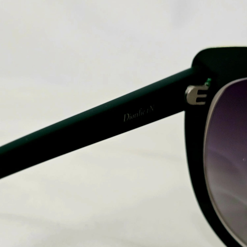 Dior Cat-Eye)