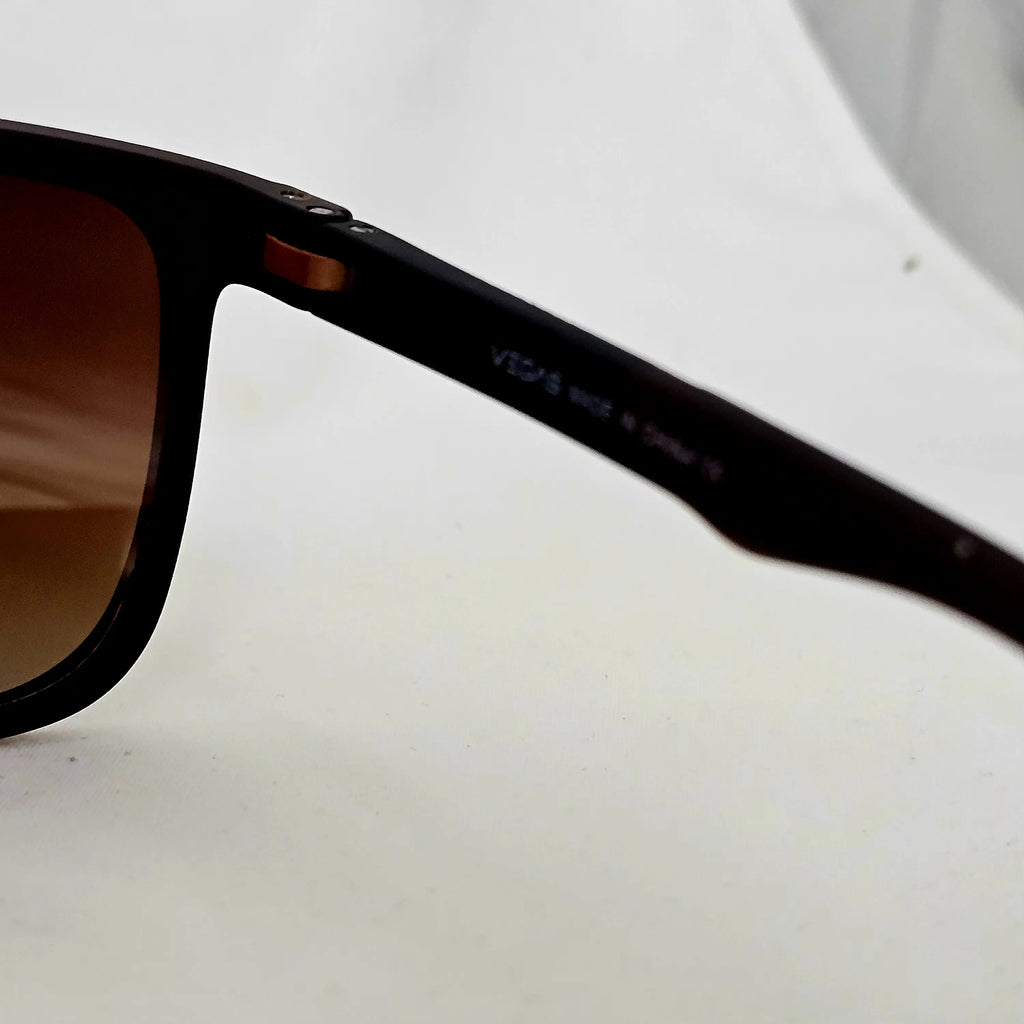 V4  Vegas Carbon Fusion