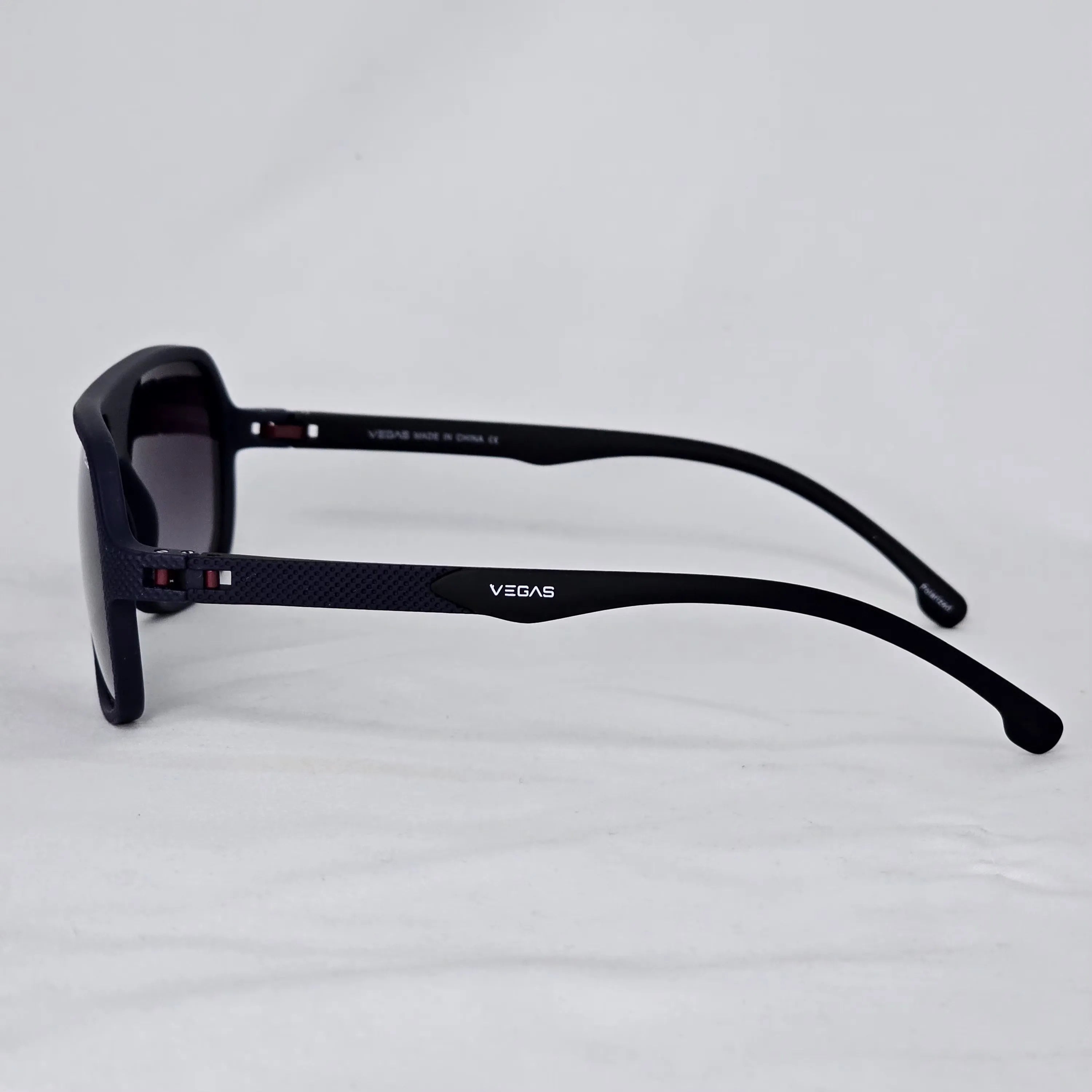 V7 Vegas Aviator Modern
